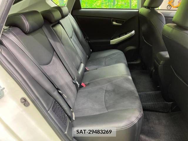 Toyota PRIUS 2014-03 257054-9