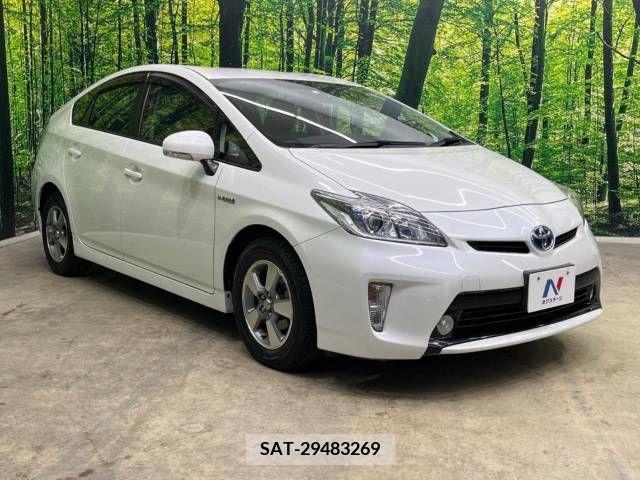 Toyota PRIUS 2014-03 257054-16