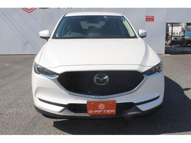 Mazda CX-5 2017-03 5466-7