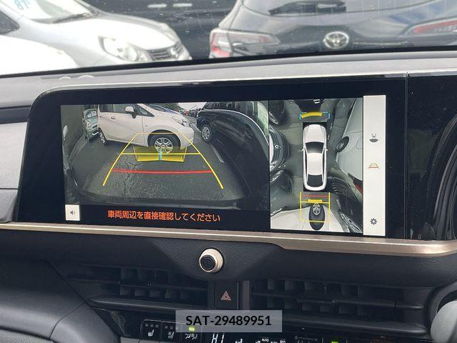 Toyota CROWN 2023-05 206631-13