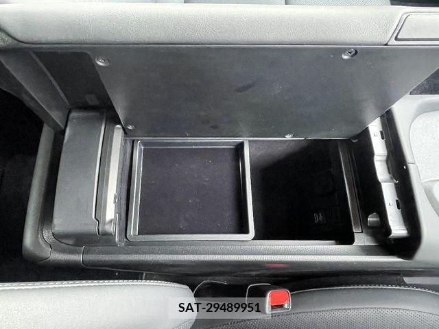 Toyota CROWN 2023-05 206631-16