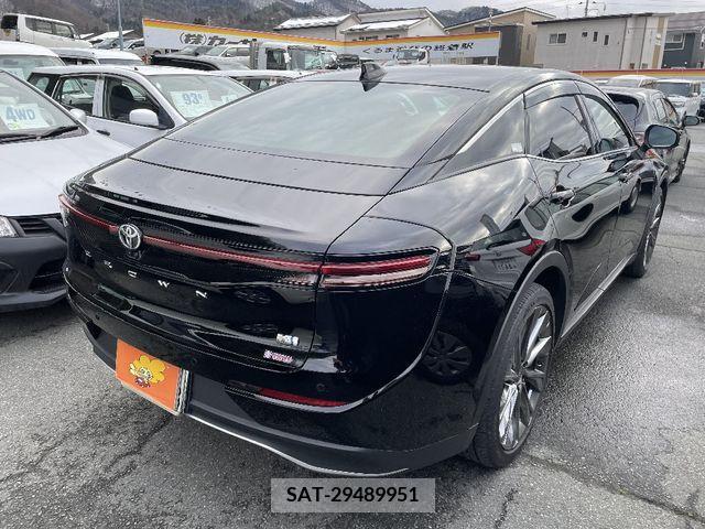 Toyota CROWN 2023-05 206631-2