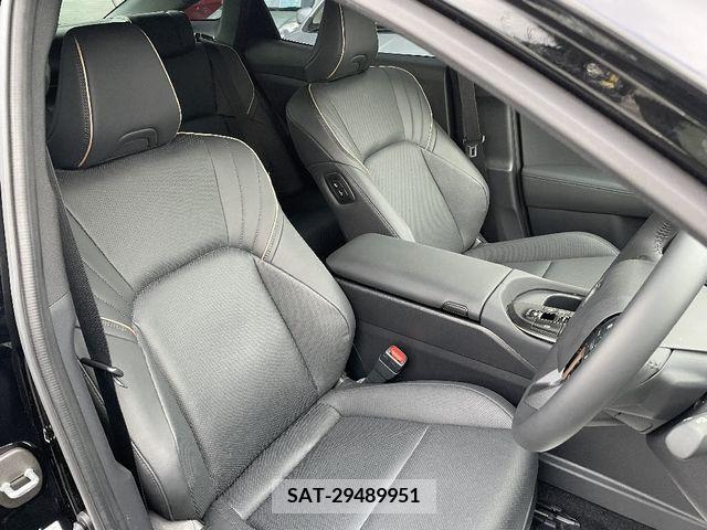 Toyota CROWN 2023-05 206631-5