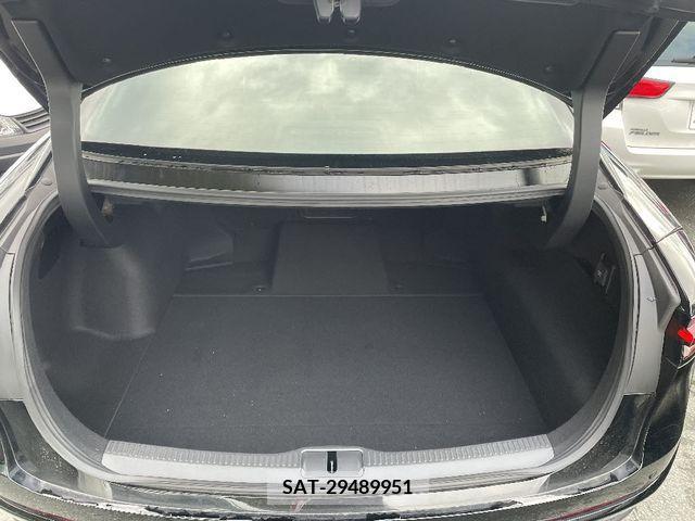 Toyota CROWN 2023-05 206631-7