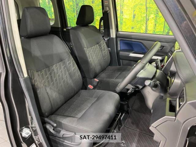 Toyota ROOMY 2018-11 215350-8