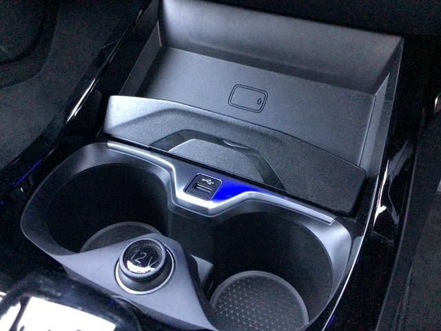 Bmw 1 SERIES 2021-01 7703-19