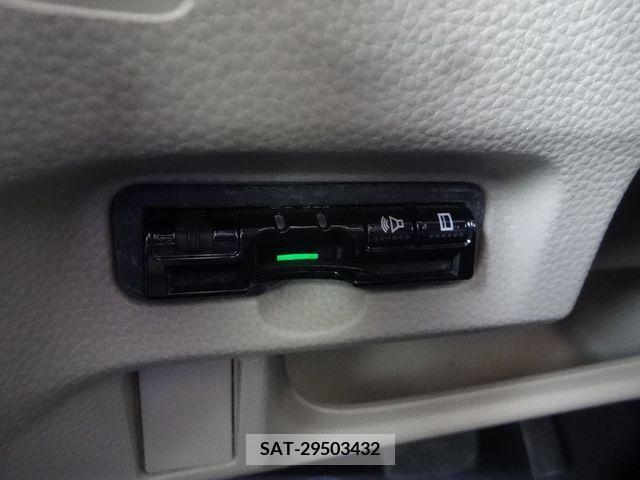 Honda N BOX 2018-09 219240-13