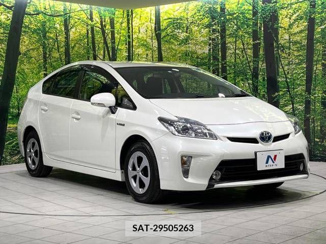 Toyota PRIUS 2012-06 335485-16