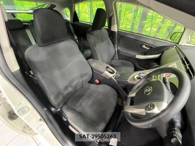 Toyota PRIUS 2012-06 335485-8