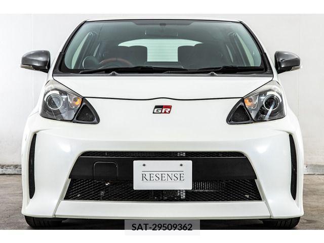 Toyota IQ 2012-11 361865-3