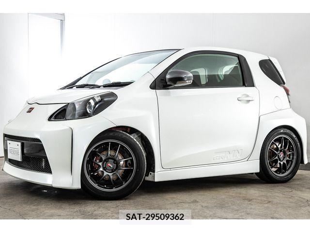 Toyota IQ 2012-11 361865-12