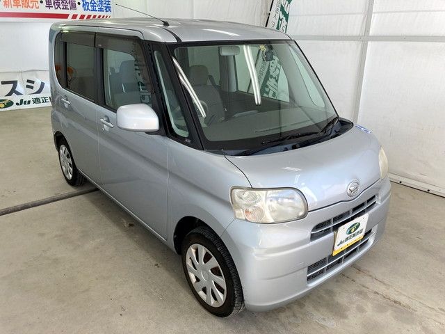 Daihatsu TANTO 2011-10 181453-0