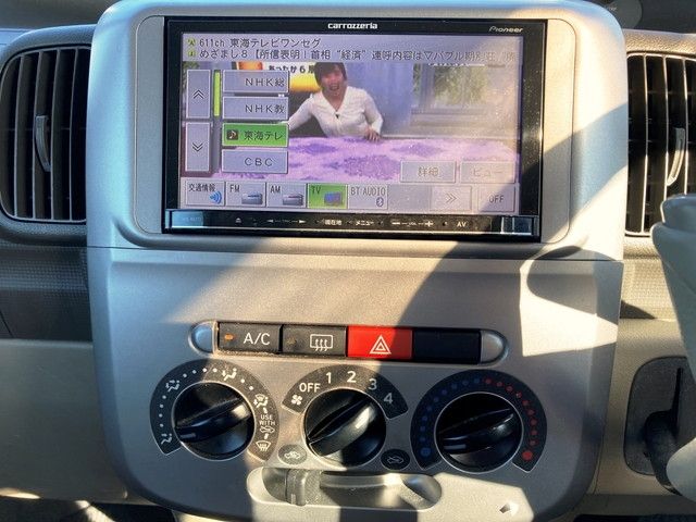 Daihatsu TANTO 2011-10 181453-21