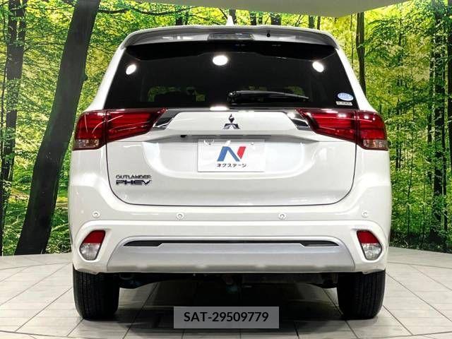 Mitsubishi OUTLANDER PHEV 2019-09 222037-15