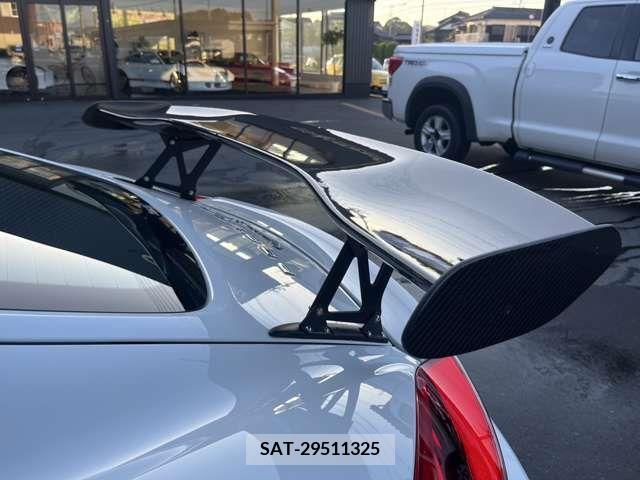 Porsche CAYMAN 2013-10 205715-11