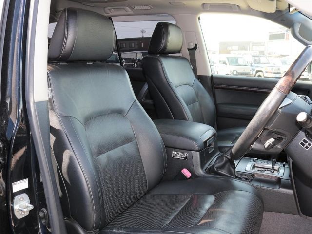 Toyota LAND CRUISER 2013-01 11200-6