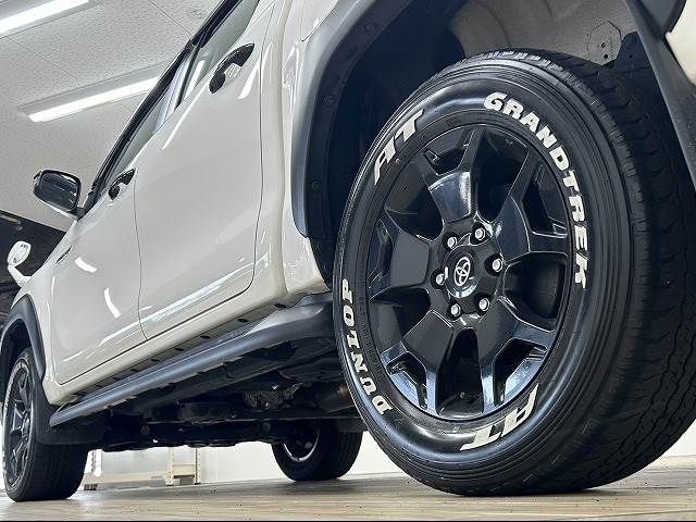 Toyota HILUX 2020-06 16641-18