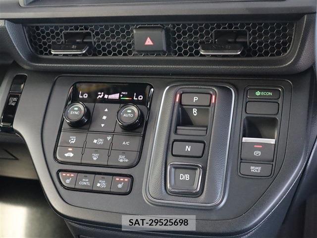 Honda STEP WGN 2024-03 377179-6