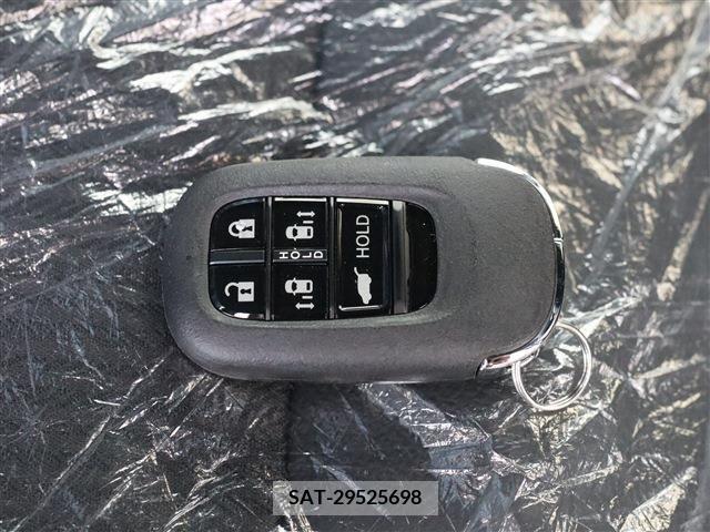 Honda STEP WGN 2024-03 377179-16