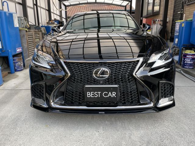 Lexus LS 2018-01 4935-6