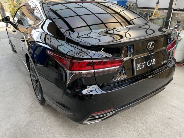Lexus LS 2018-01 4935-1