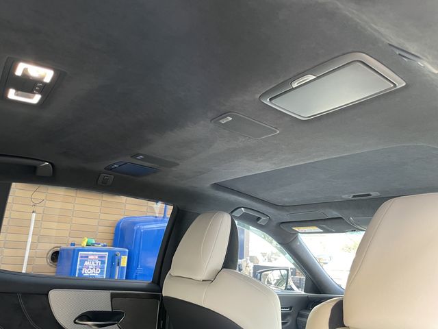 Lexus LS 2018-01 4935-22