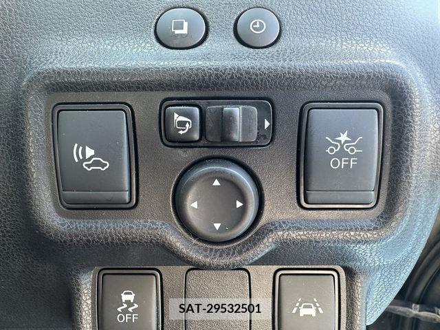 Nissan NOTE 2017-09 328342-15