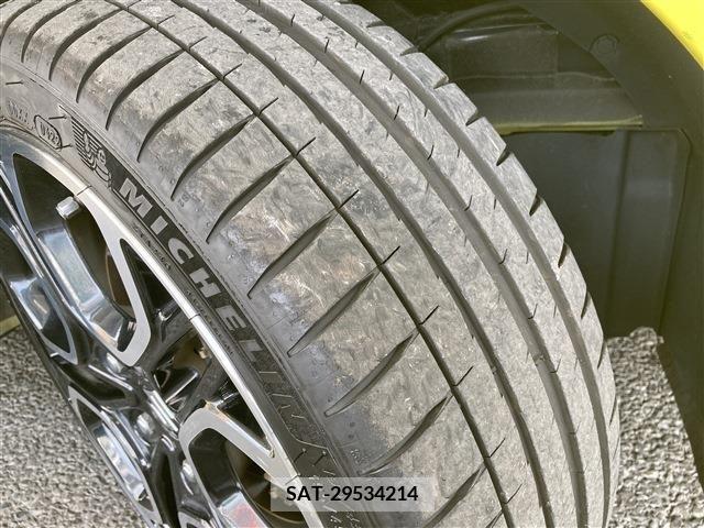 Suzuki SWIFT 2018-04 320800-16