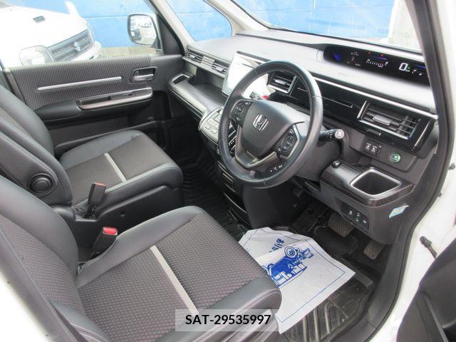 Honda STEP WGN 2015-07 286268-1