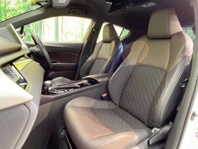 Toyota C-HR 2017-12 182974-9