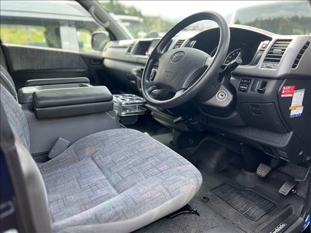 Toyota HIACE VAN 2006-07 21282-5