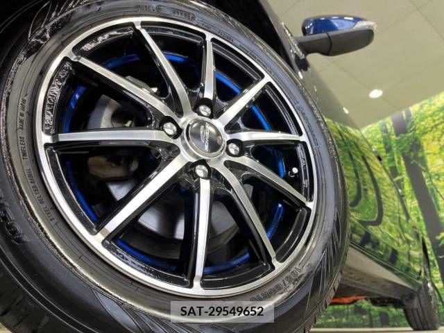 Toyota AQUA 2018-03 291834-13