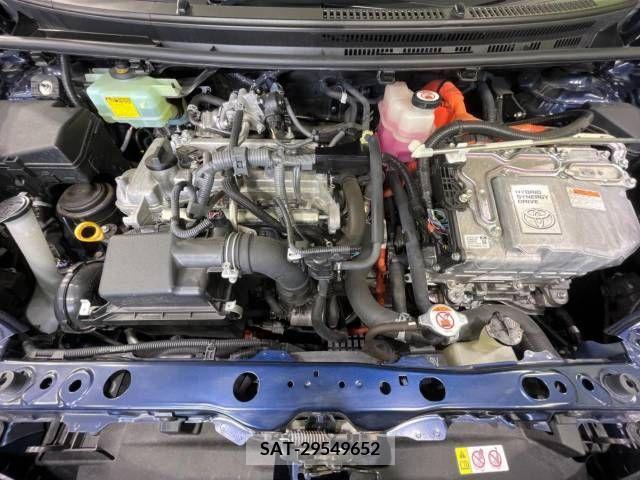 Toyota AQUA 2018-03 291834-18