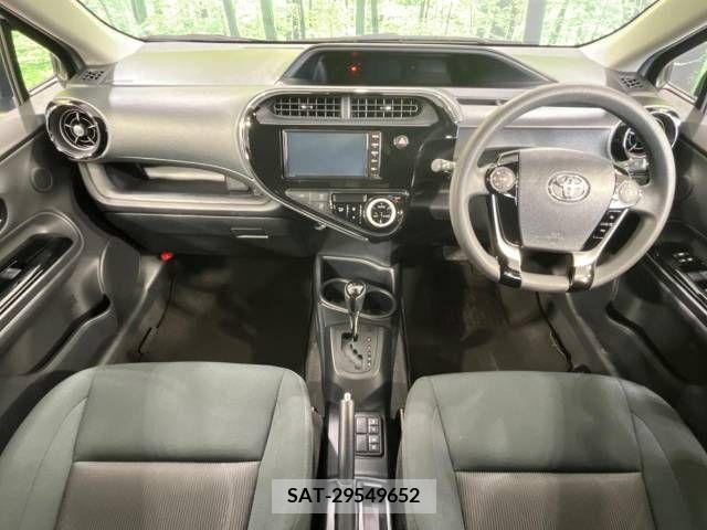 Toyota AQUA 2018-03 291834-1