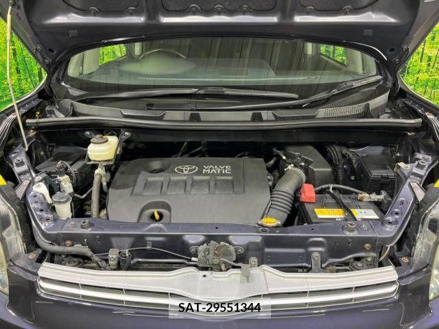 Toyota VOXY 2010-01 375722-19