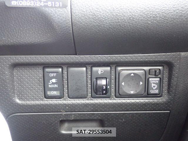 Nissan AD VAN 2014-04 387396-15