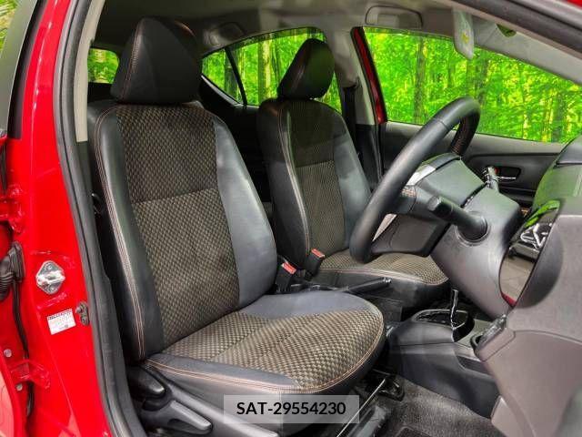 Toyota AQUA 2015-01 260497-9