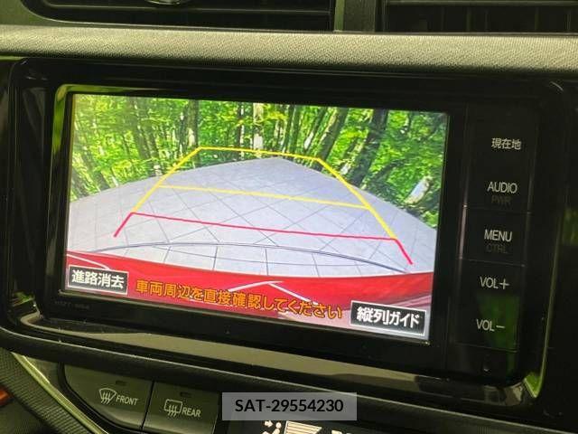 Toyota AQUA 2015-01 260497-3