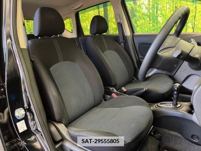 Nissan NOTE 2014-05 365457-8