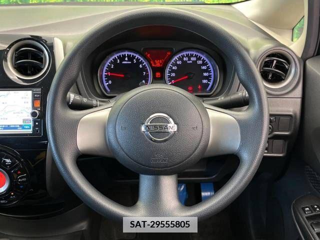 Nissan NOTE 2014-05 365457-11