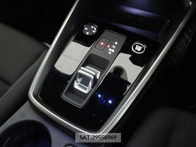 Audi A3 SEDAN 2023-02 341417-14