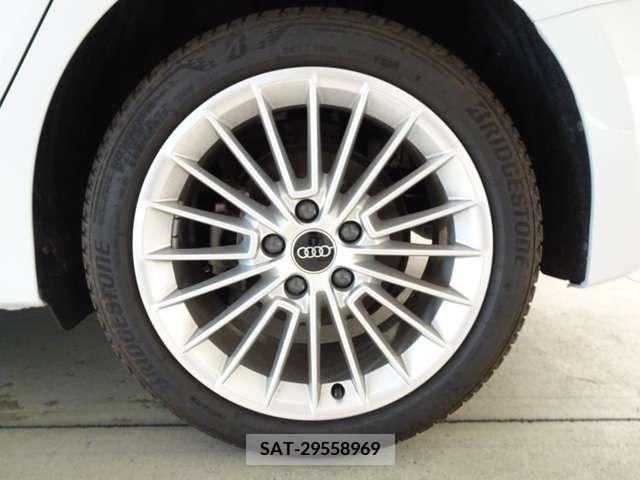 Audi A3 SEDAN 2023-02 341417-8