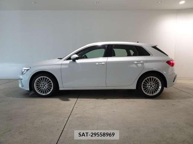 Audi A3 SEDAN 2023-02 341417-6