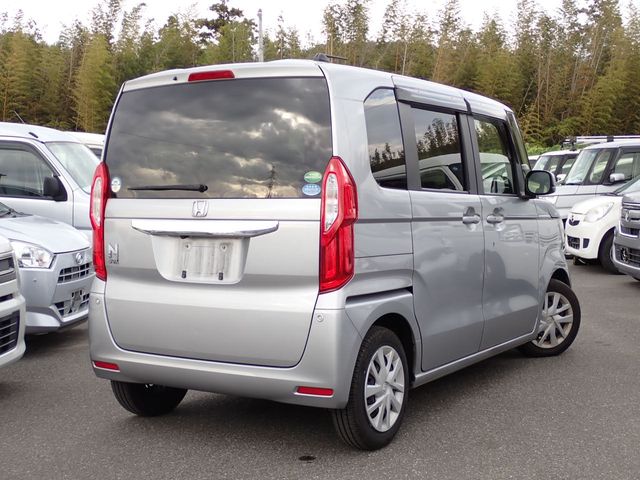 Honda N BOX 2018-10 12623-2