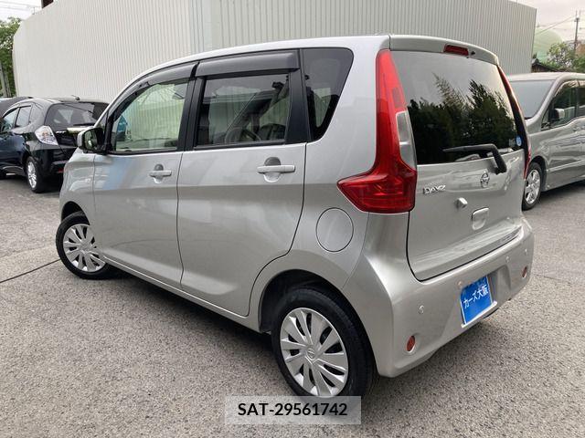 Nissan DAYZ 2018-12 267370-3