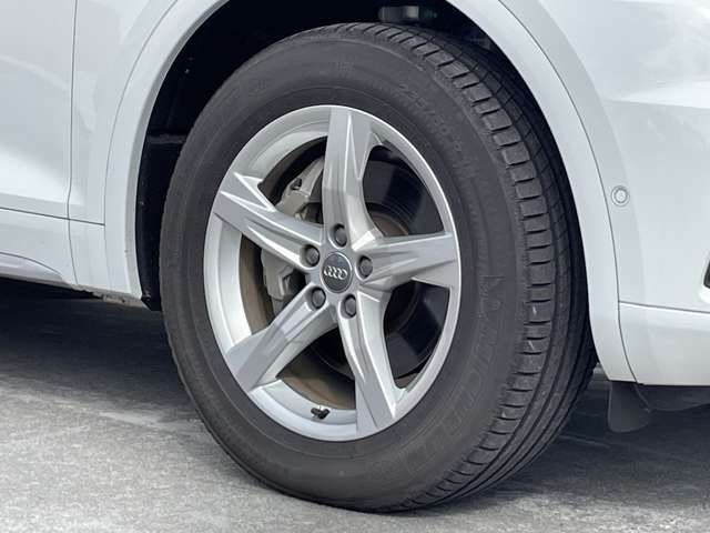 Audi Q5 2020-11 16429-6