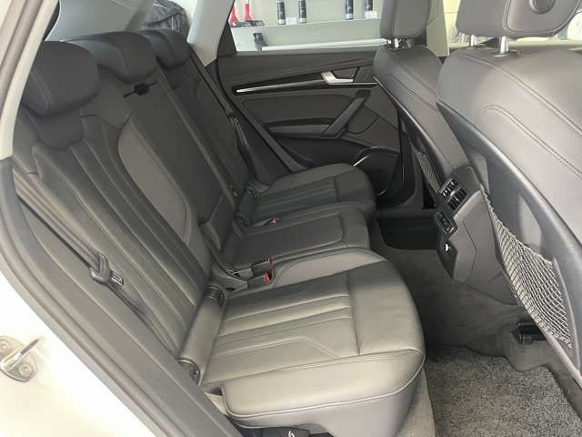 Audi Q5 2020-11 16429-17