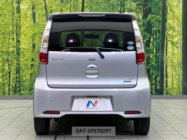 Nissan DAYZ 2014-07 256266-15