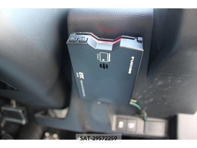 Honda S660 2015-05 243769-11