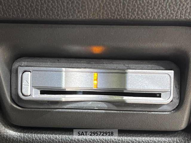 Honda e 2015-05 217904-8